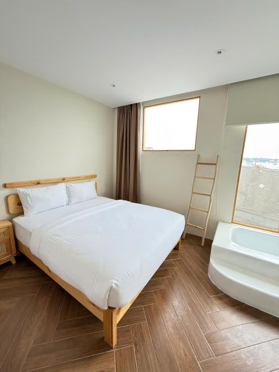 Sunset Story Hotel Ap Khanh Phuoc エクステリア 写真